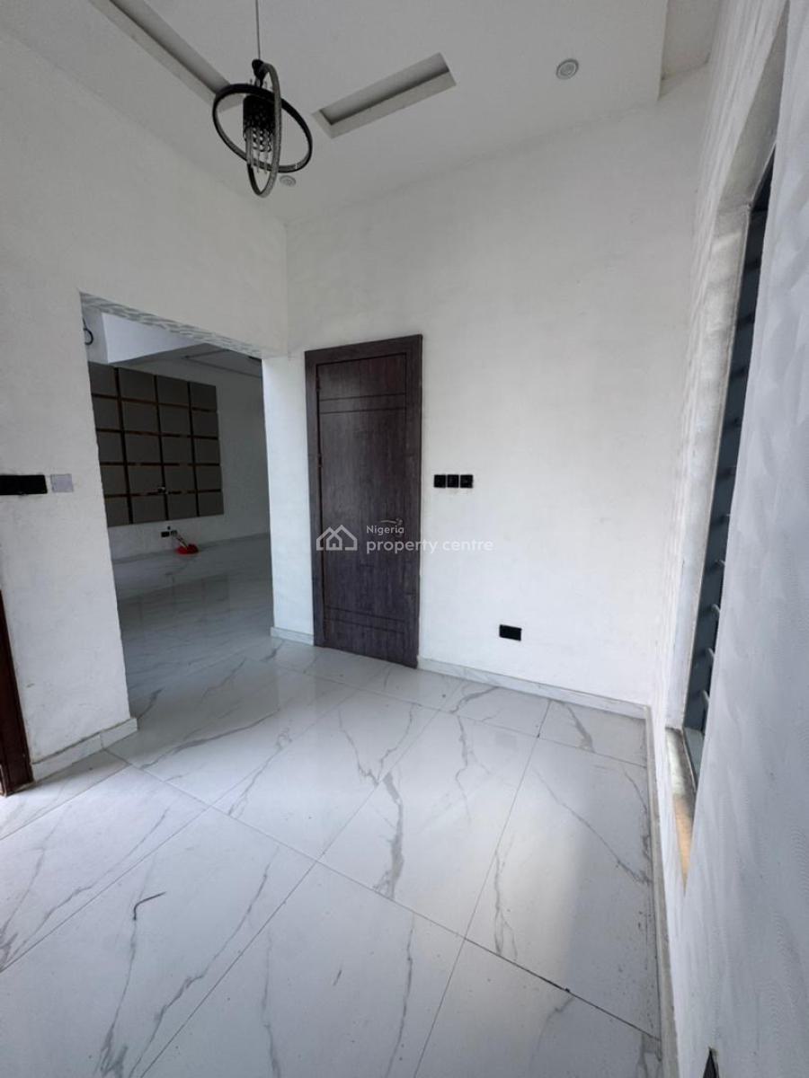 Very Spacious 5 Bedroom Semi Detached Duplex with Outdoor Swimming Poo, Very Spacious 5 Bedroom Semi Detached Duplex with Outdoor Swimming Poo, Osapa, Lekki, Lagos, Detached Duplex for Sale