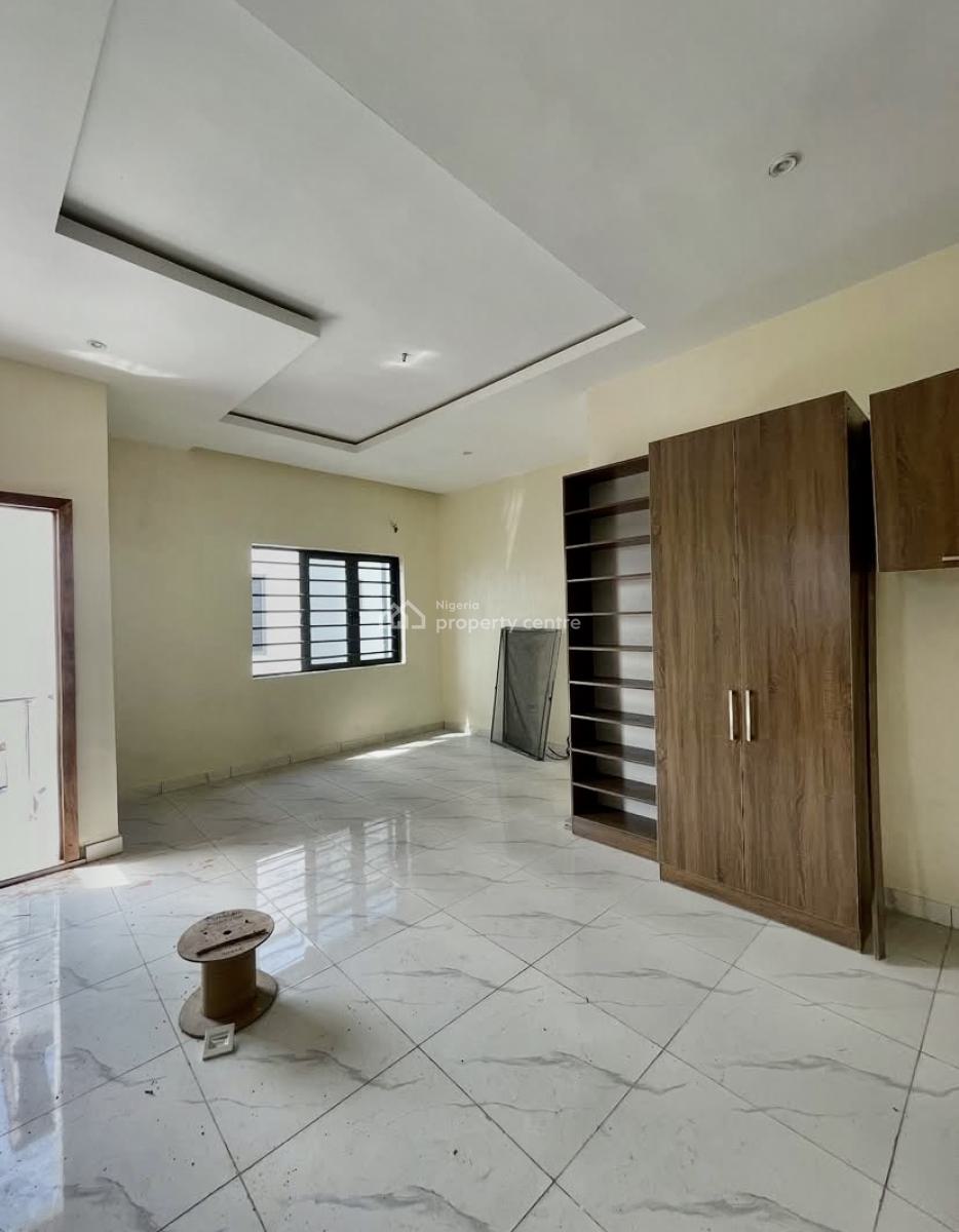 Spacious Exquisite 4 Bedroom Semi Detached Duplex, Ologolo, Lekki, Lagos, Semi-detached Duplex for Rent