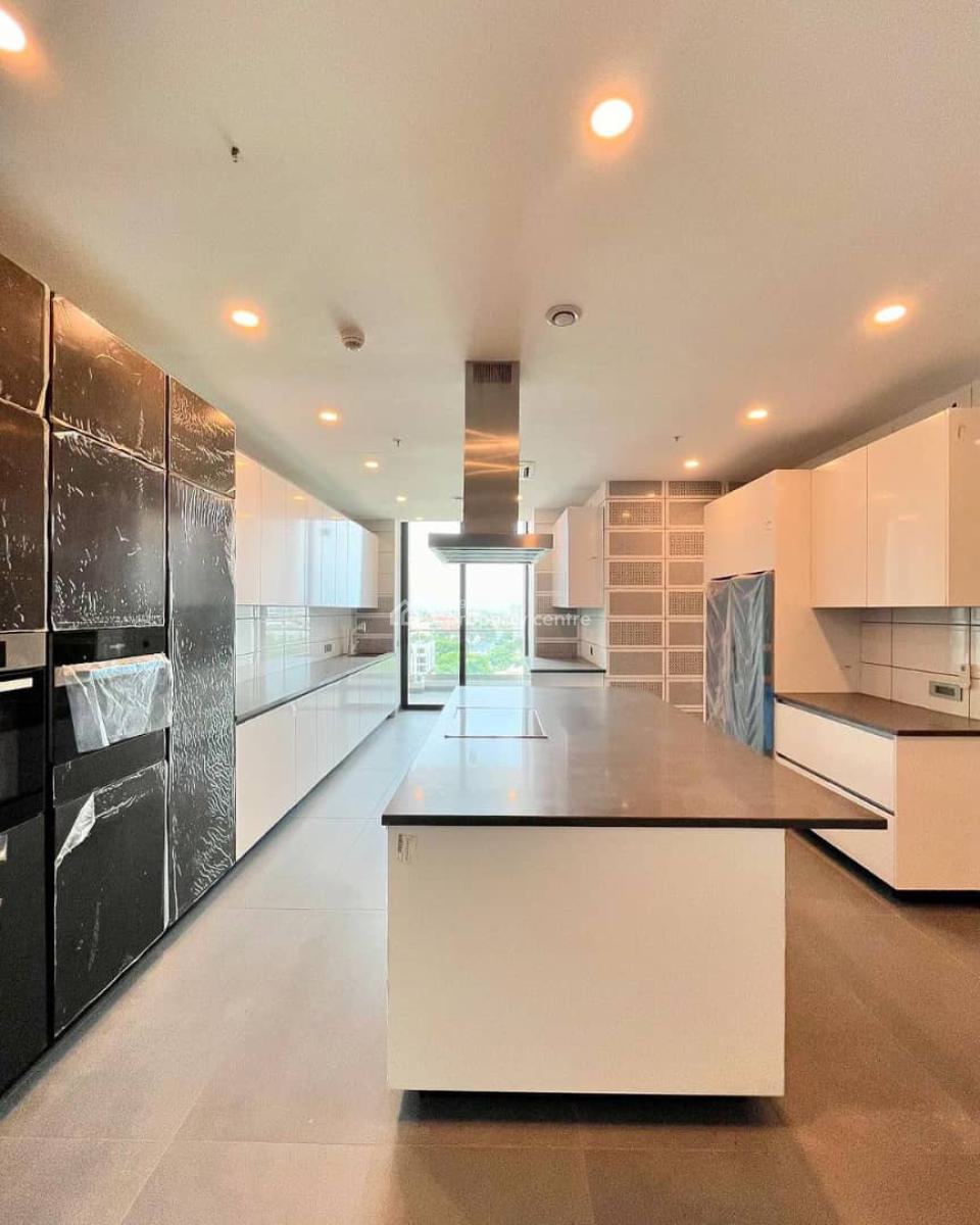 Super Luxury 4 Bed  High Rise Apartment in Old Ikoyi, Bourdilion Road, Old Ikoyi, Old Ikoyi, Ikoyi, Lagos, Flat / Apartment for Rent
