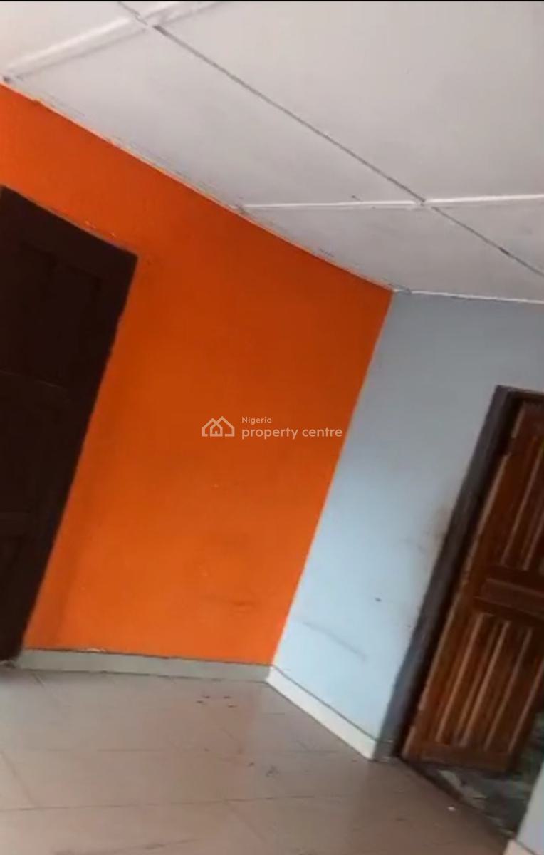 a 3 Bedroom Flat with Tiles,  Upstairs with 3 Toilets at Santos Layout, in Secured Santos Estate at Akowonjo Alimosho Lagos, Akowonjo, Alimosho, Lagos, Flat / Apartment for Rent
