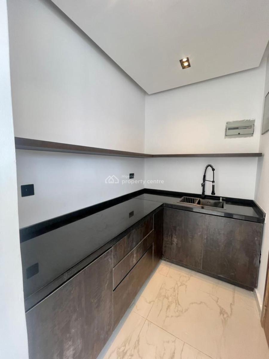 Luxury 5 Bed Semi-detached Duplex with  Cinema, Swimming Pool and Roof, Lekki, Lekki Phase 1, Lekki, Lagos, Detached Duplex for Sale