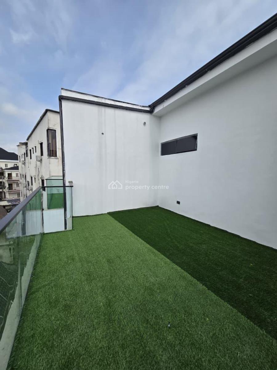 Well Built 4 Bed Terrace with Bq for Sal E   Location: Osapa Lekki, Osapa London, Osapa, Lekki, Lagos, Terraced Duplex for Sale
