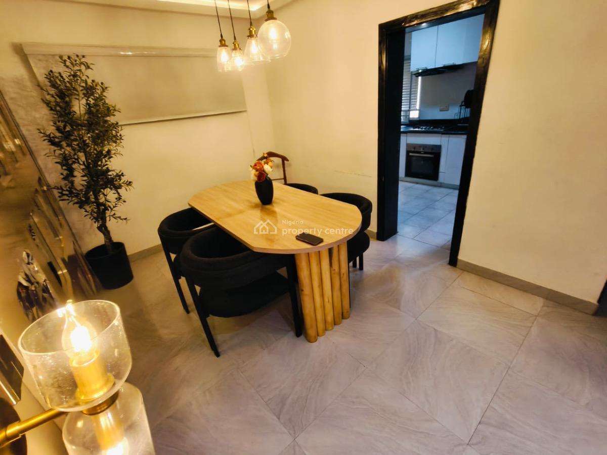 Exquisite 2 Bedroom Apartment, Lekki Phase 1, Lekki, Lagos, Flat / Apartment Short Let