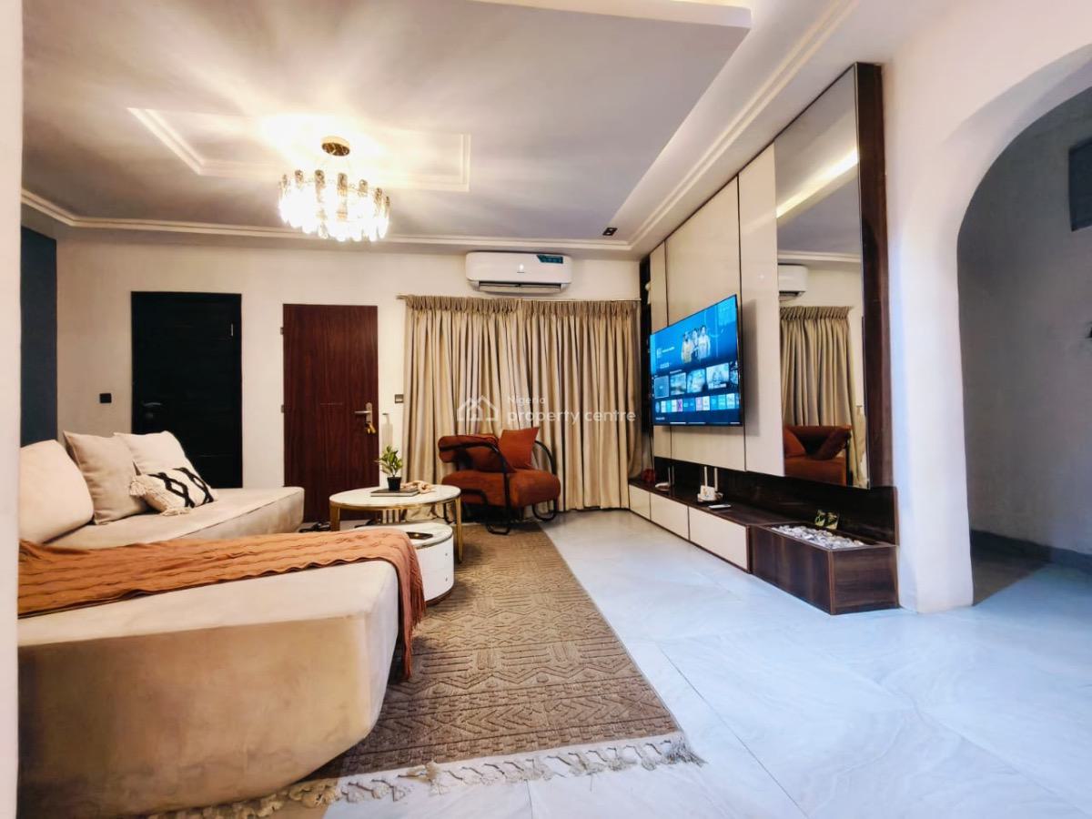 Exquisite 2 Bedroom Apartment, Lekki Phase 1, Lekki, Lagos, Flat / Apartment Short Let