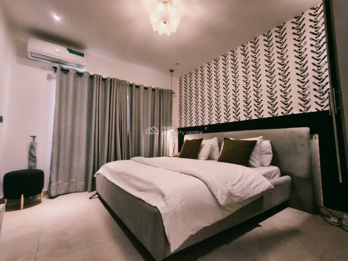 Exquisite 2 Bedroom Apartment, Lekki Phase 1, Lekki, Lagos, Flat / Apartment Short Let