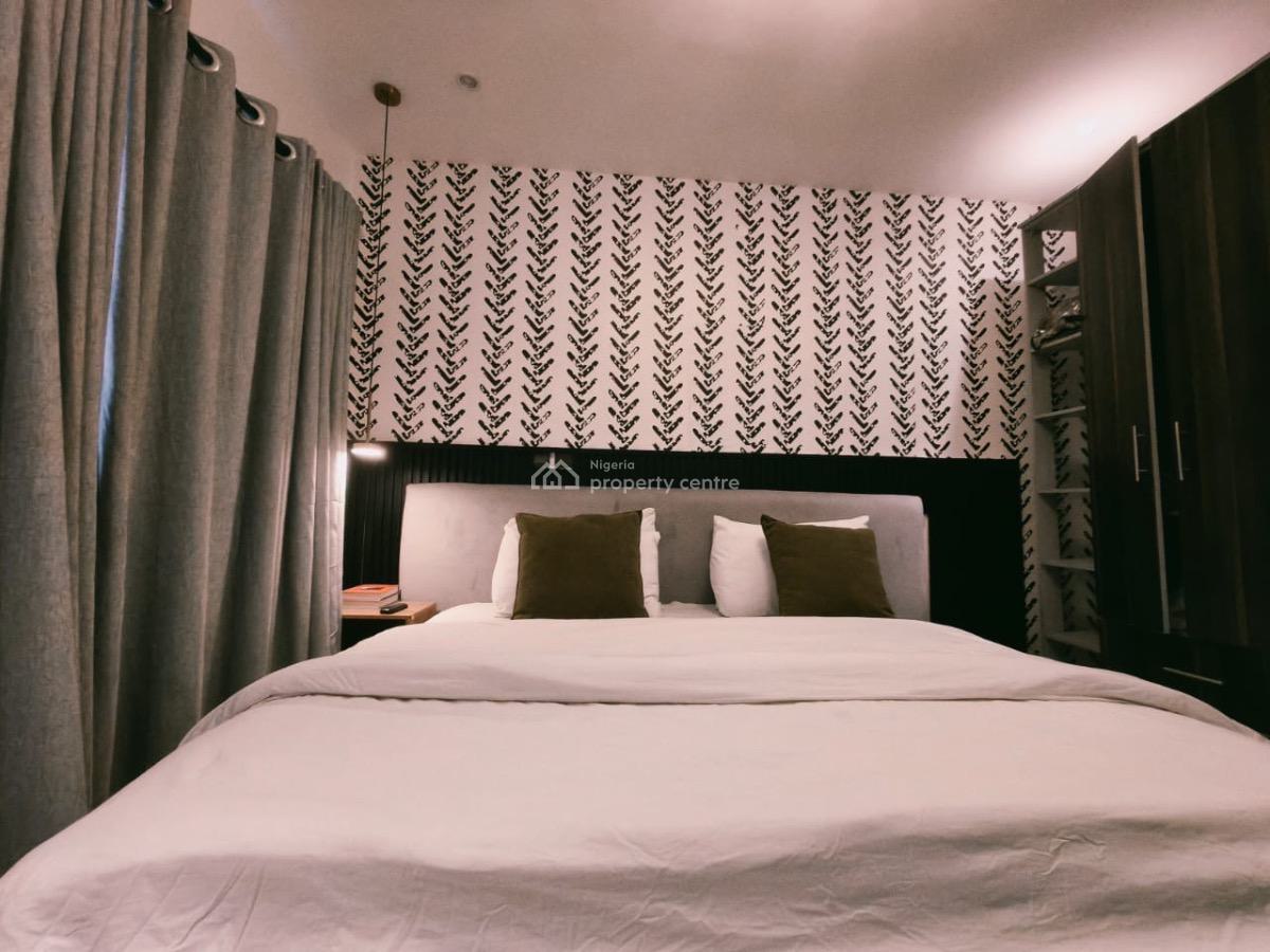 Exquisite 2 Bedroom Apartment, Lekki Phase 1, Lekki, Lagos, Flat / Apartment Short Let