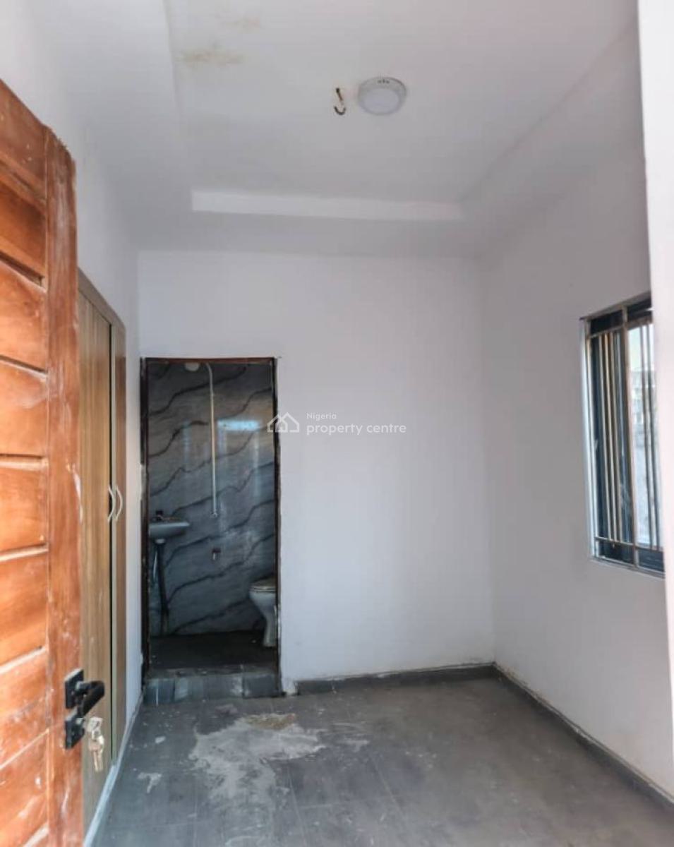 3 Bedroom Apartment with a Room Bq, Off Toyin Street, Ikeja, Lagos, Flat / Apartment for Rent