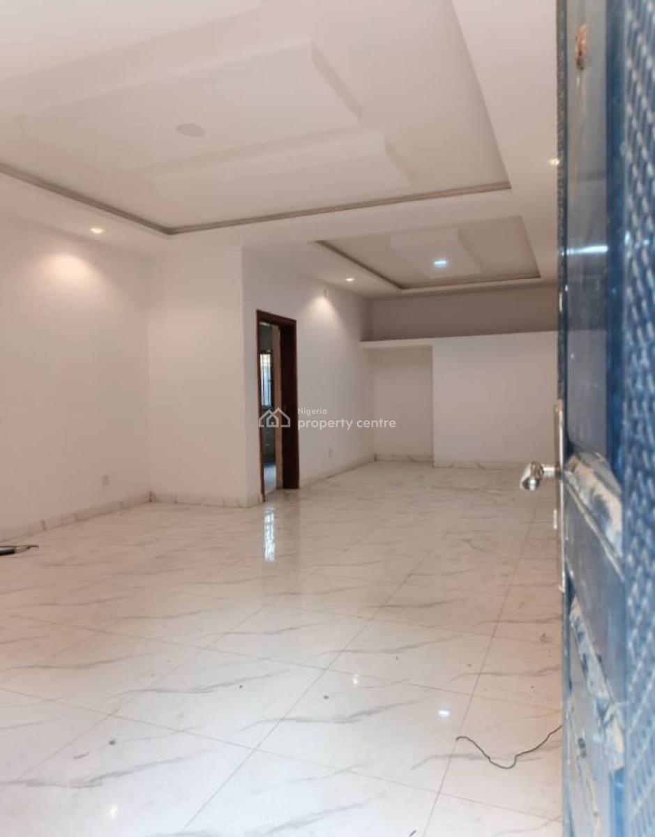 3 Bedroom Apartment with a Room Bq, Off Toyin Street, Ikeja, Lagos, Flat / Apartment for Rent