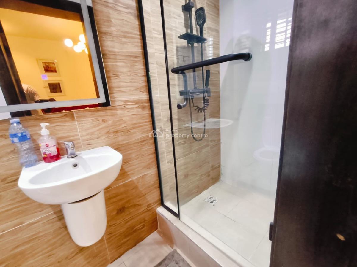 Exquisite Mini Flat Apartment, Lekki Phase 1, Lekki, Lagos, Mini Flat (room and Parlour) Short Let