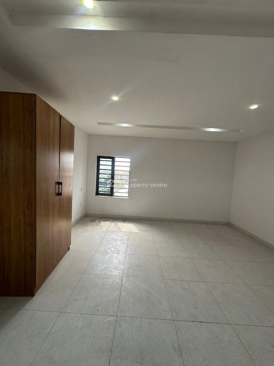 2 Bedroom Luxury Apartment, Lekki Phase 1, Lekki, Lagos, Flat / Apartment for Sale
