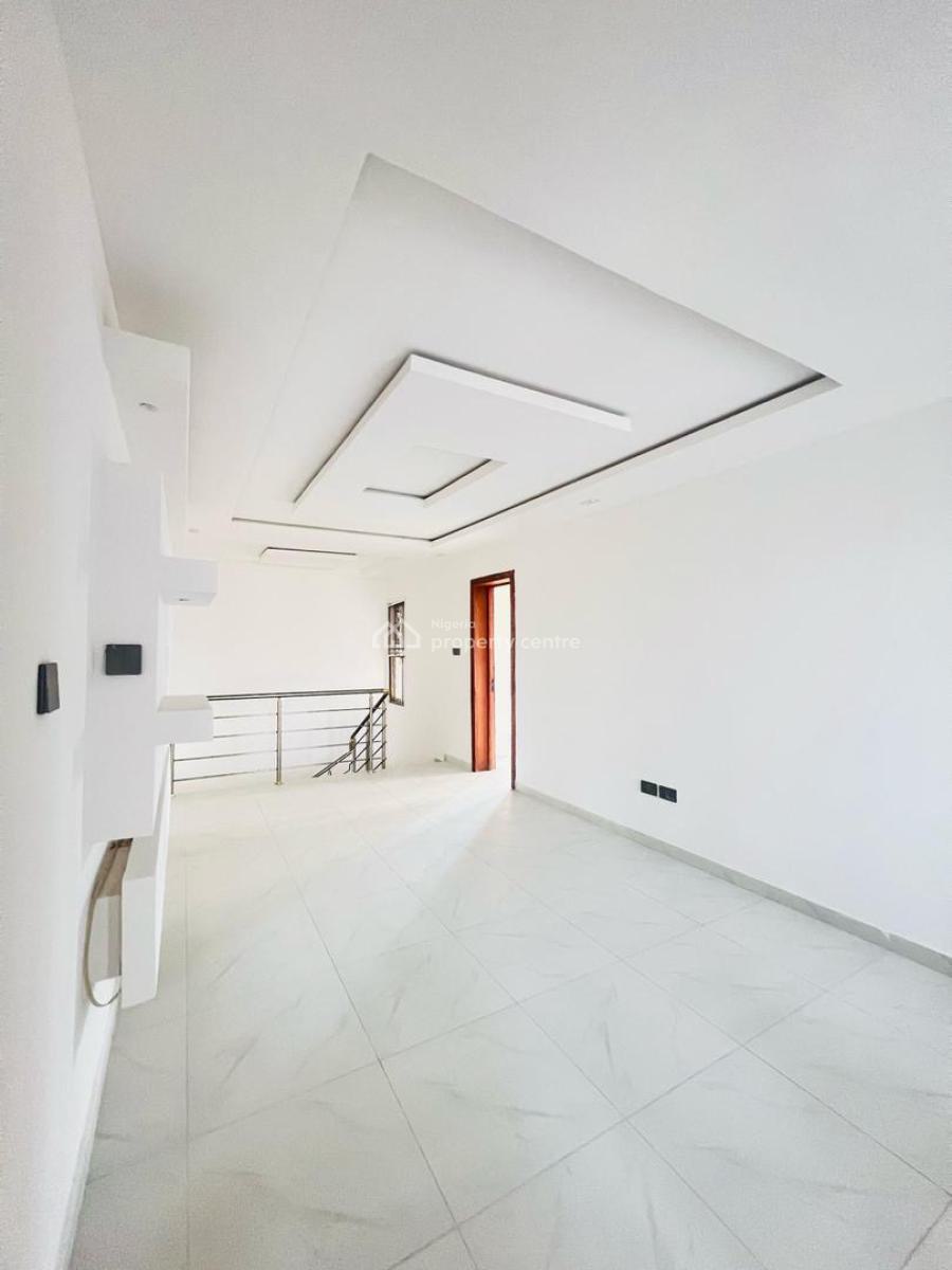 5 Bedroom Beautiful Maisonette, Victoria Island (vi), Lagos, Flat / Apartment for Sale
