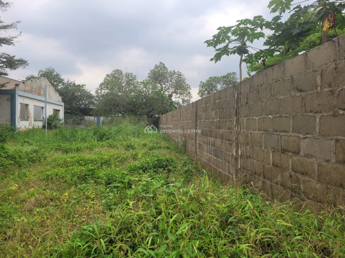 Dry Commercial 2,0009 Square Meters of Land, Lateef Jakande Road, Ikeja, Lagos, Commercial Land for Sale