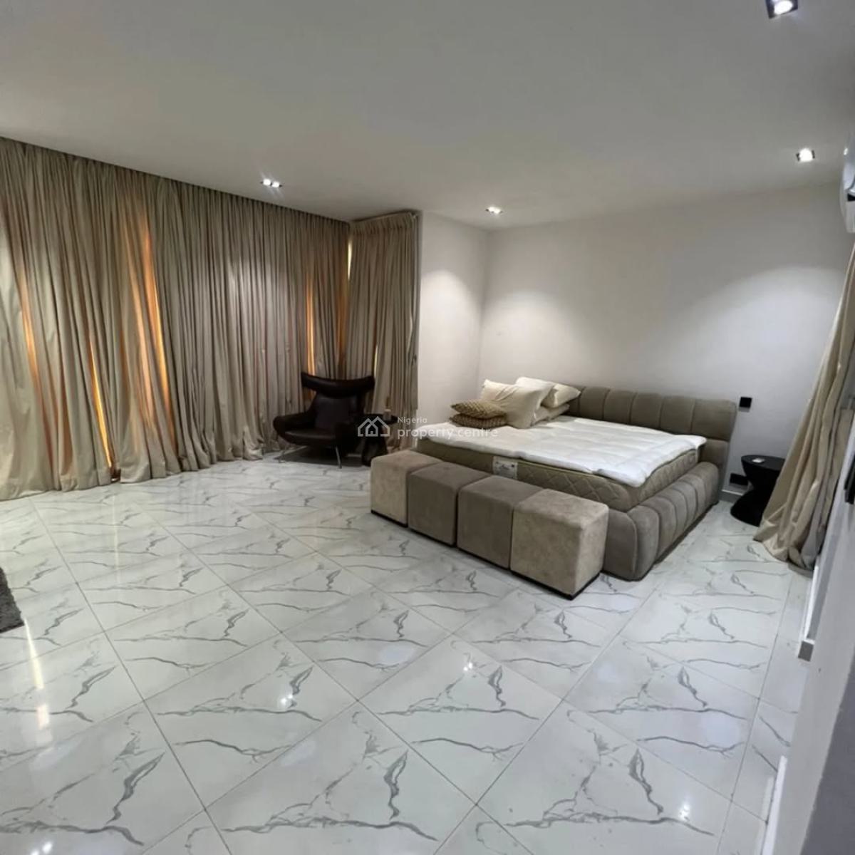 Furnished 3 Bedroom Penthouse + Elevator, Lekki Phase 1, Lekki Phase 1, Lekki, Lagos, Flat / Apartment for Sale