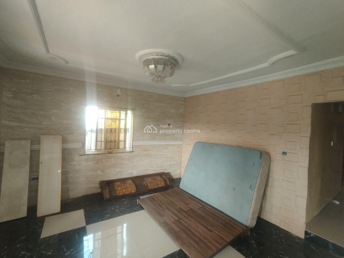 Lovely 3edroom Flat, Ikorodu, Lagos, Flat / Apartment for Rent