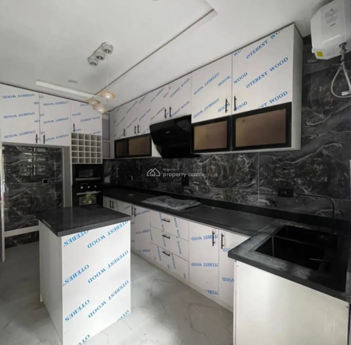 Exquisite 3 Bedroom Terrace Duplex, 2nd Toll Lekki , Lafiaji, Lafiaji, Lekki, Lagos, Terraced Duplex for Sale