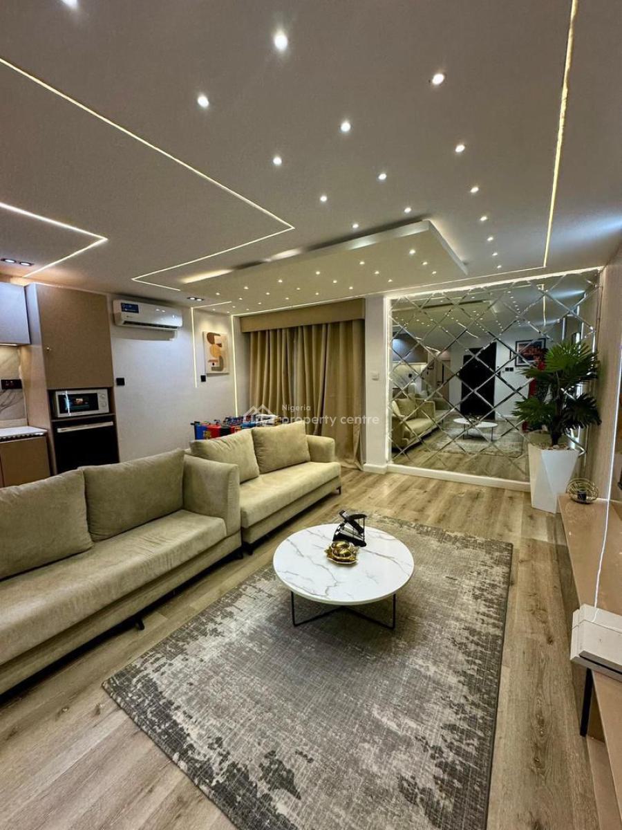 Sophisticated 1 Bedroom Apartment with Modern Comfort, Sophisticated One Bedroom Apartment with Modern Comfort, Lekki Phase 1, Lekki, Lagos, Flat / Apartment Short Let