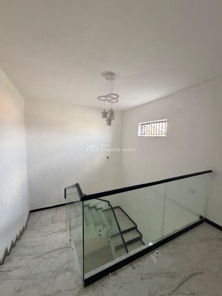 Newly Built 4 Bedroom Pent Terrace, Kolapo Ishola Gra, Akobo, Ibadan, Oyo, Terraced Duplex for Sale