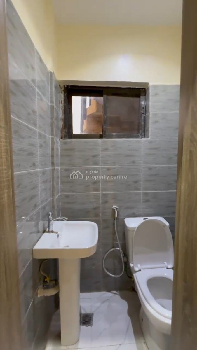 2 Bedroom Flat, Katampe Main, Katampe, Abuja, Flat / Apartment for Sale