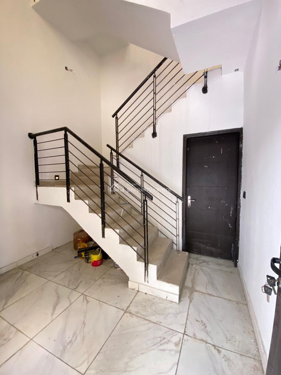 Modern 4 Bedroom Terrace Duplex with Bq, Lekki Phase 1, Lekki, Lagos, Terraced Duplex for Sale