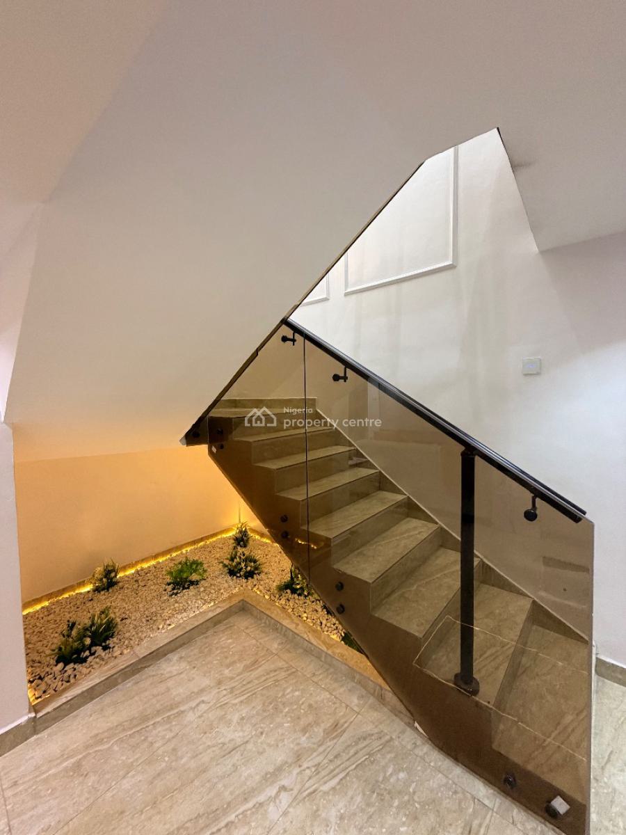 Luxurious 2 Bedroom Duplex with Cinema Room, Ikolaba Gra, New Bodija, Ibadan, Oyo, Terraced Duplex Short Let