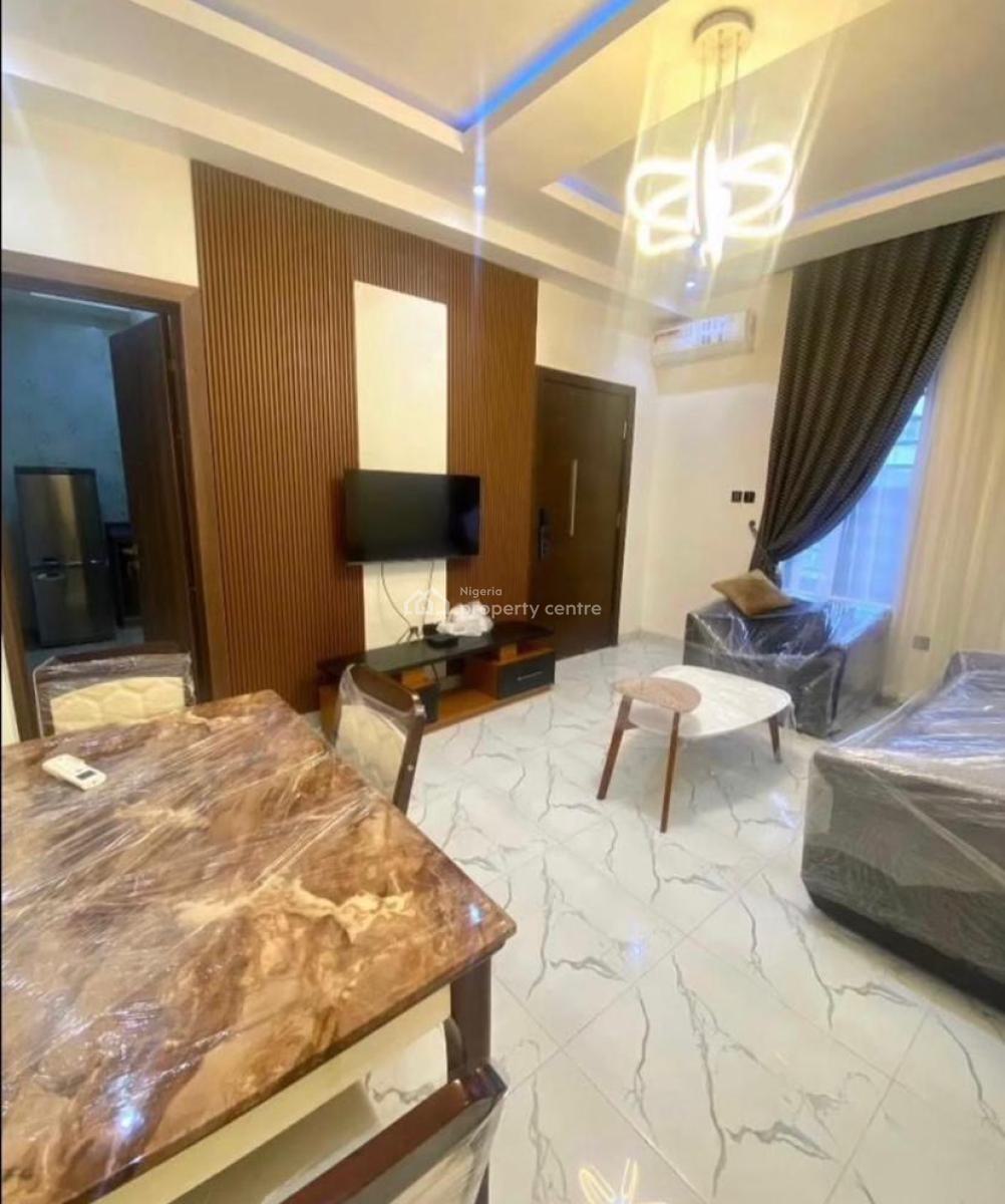 2 Bedroom Flat in an Estate at Ologolo, Lekki., Ologolo, Lekki, Lagos, Flat / Apartment for Rent