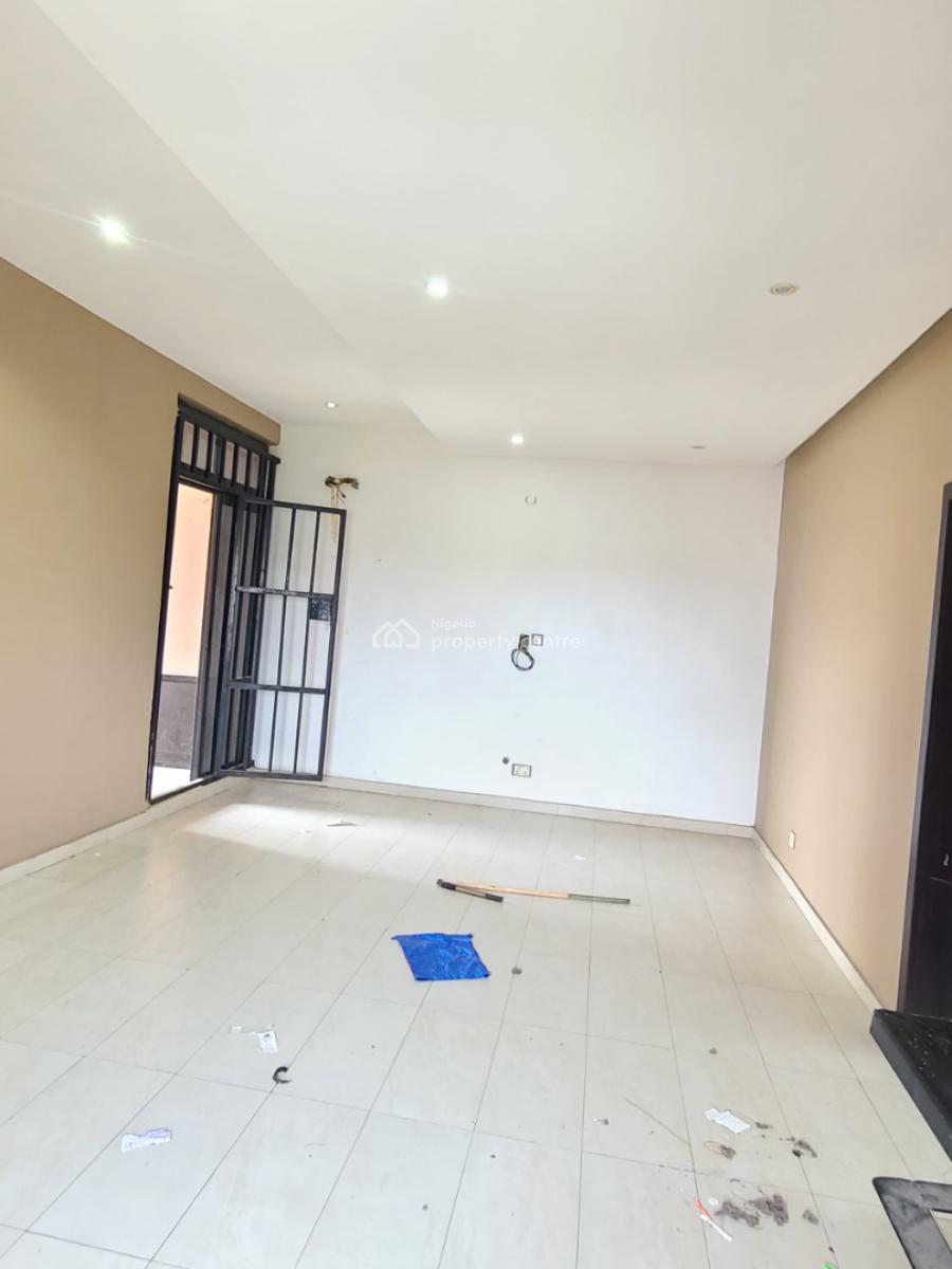 Standard and Spacious 3 Bedroom Terrace Duplex, Mobil Road, Ajah, Lagos, Terraced Duplex for Rent