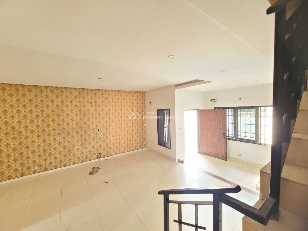 Standard and Spacious 3 Bedroom Terrace Duplex, Mobil Road, Ajah, Lagos, Terraced Duplex for Rent