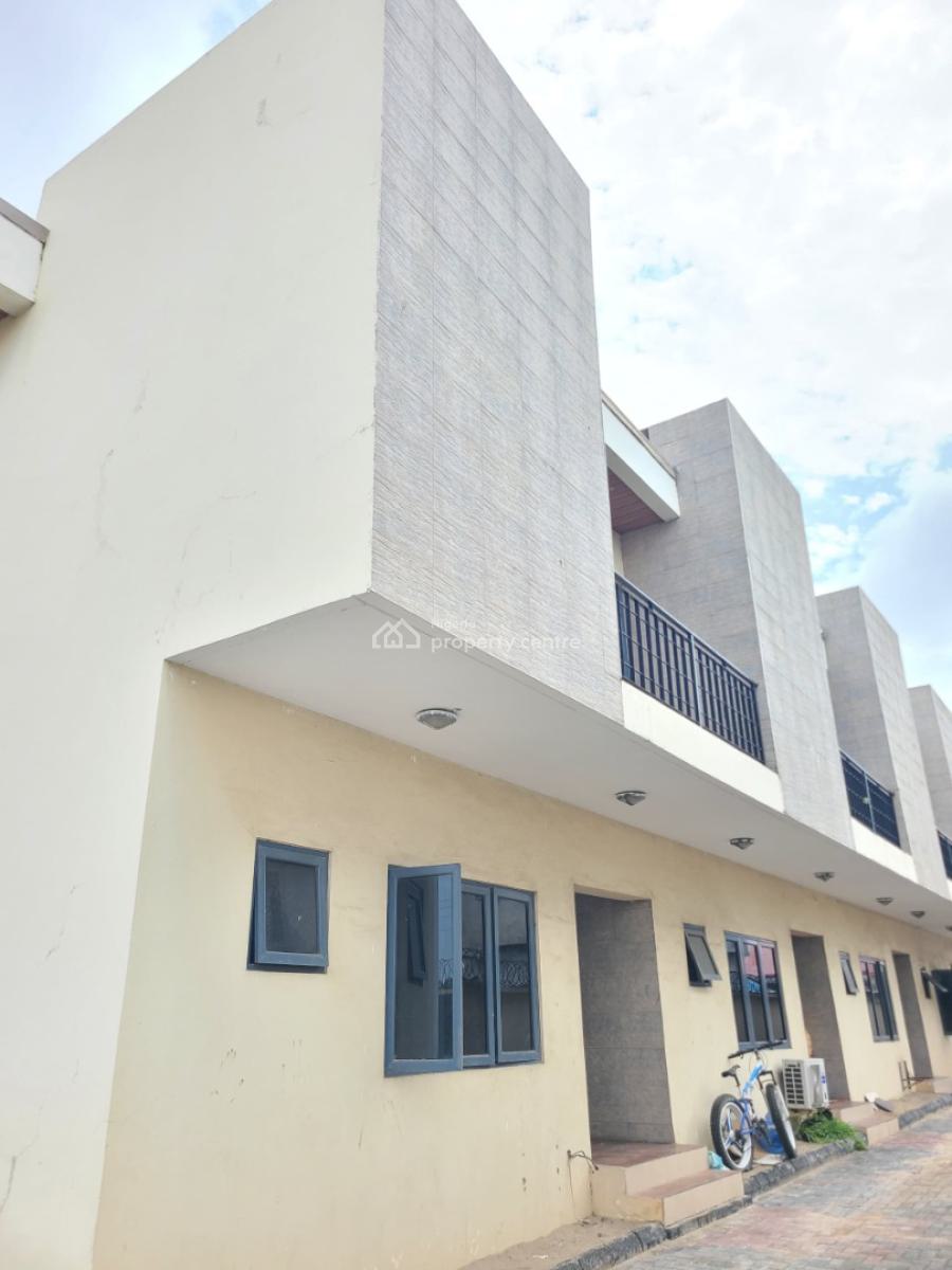 Standard and Spacious 3 Bedroom Terrace Duplex, Mobil Road, Ajah, Lagos, Terraced Duplex for Rent