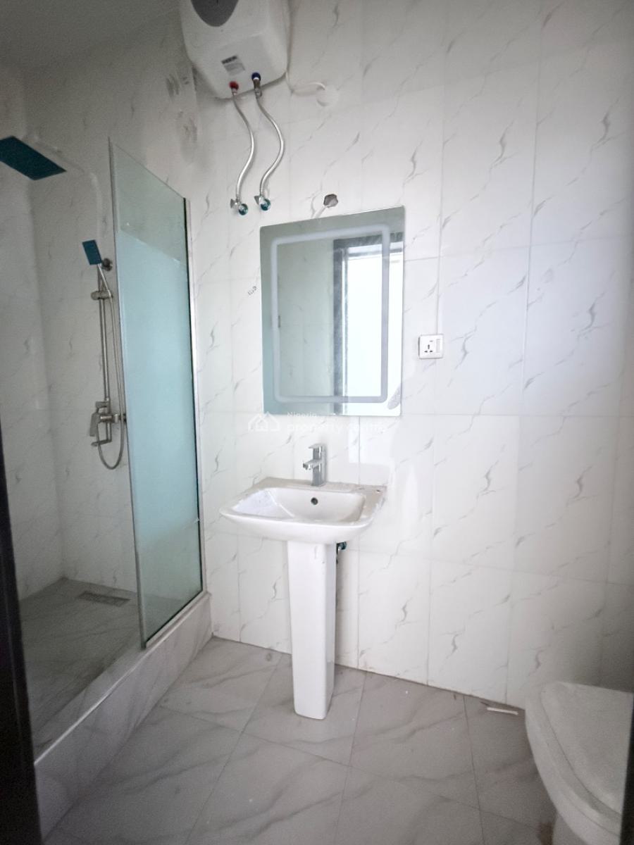 Modern 2-bedroom Apartment, Ologolo, Lekki, Lagos, Flat / Apartment for Sale