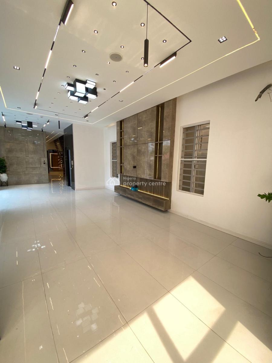 Sophisticated 5 Bedroom Fully Detached Duplex with Bq, Swimming Pool, Lekki Phase 1, Lekki, Lagos, Detached Duplex for Sale
