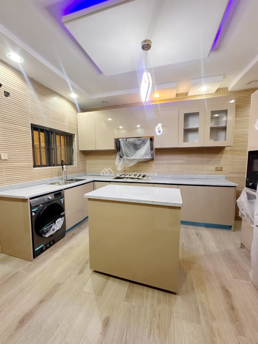 4 Bedroom Terrace Duplex, Lekki Phase 1, Lekki, Lagos, Terraced Duplex for Rent