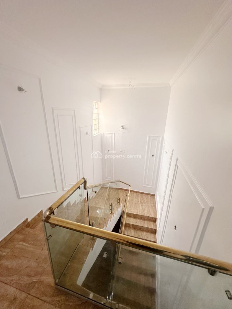 3 Bedroom Semi Detached Duplex, Off Admiralty, Lekki Phase 1, Lekki, Lagos, Terraced Duplex for Rent