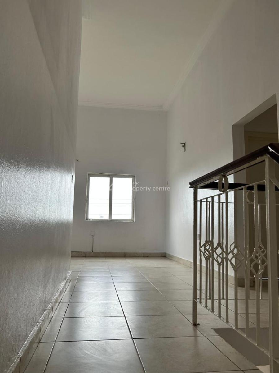 Newly Renovated Spacious 3-bedroom Terrace Duplex, Fara Park, Sangotedo, Ajah, Lagos, Terraced Duplex for Rent