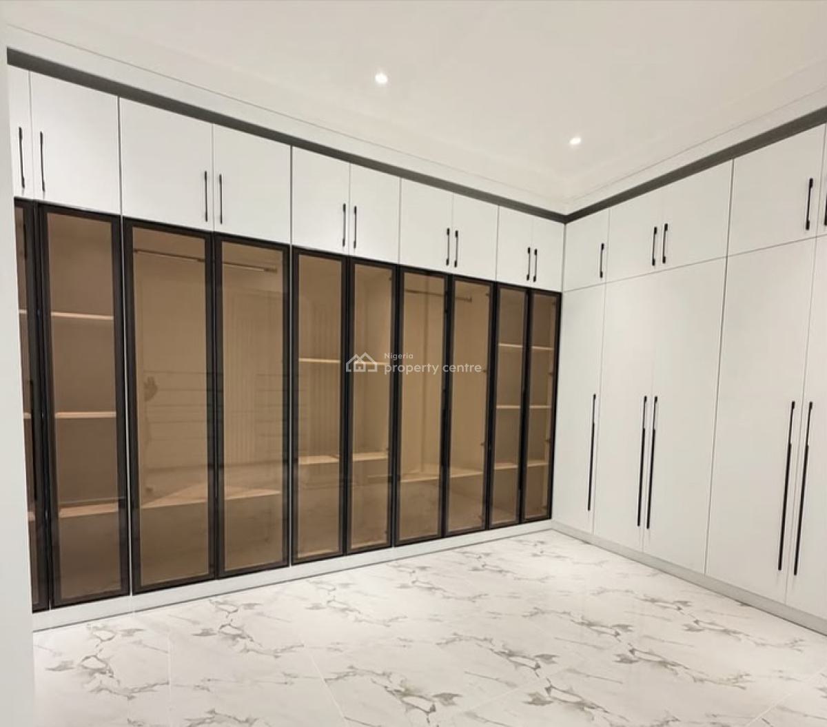 8 Bedroom Detached Duplex, Wuse 2, Abuja, Detached Duplex for Sale