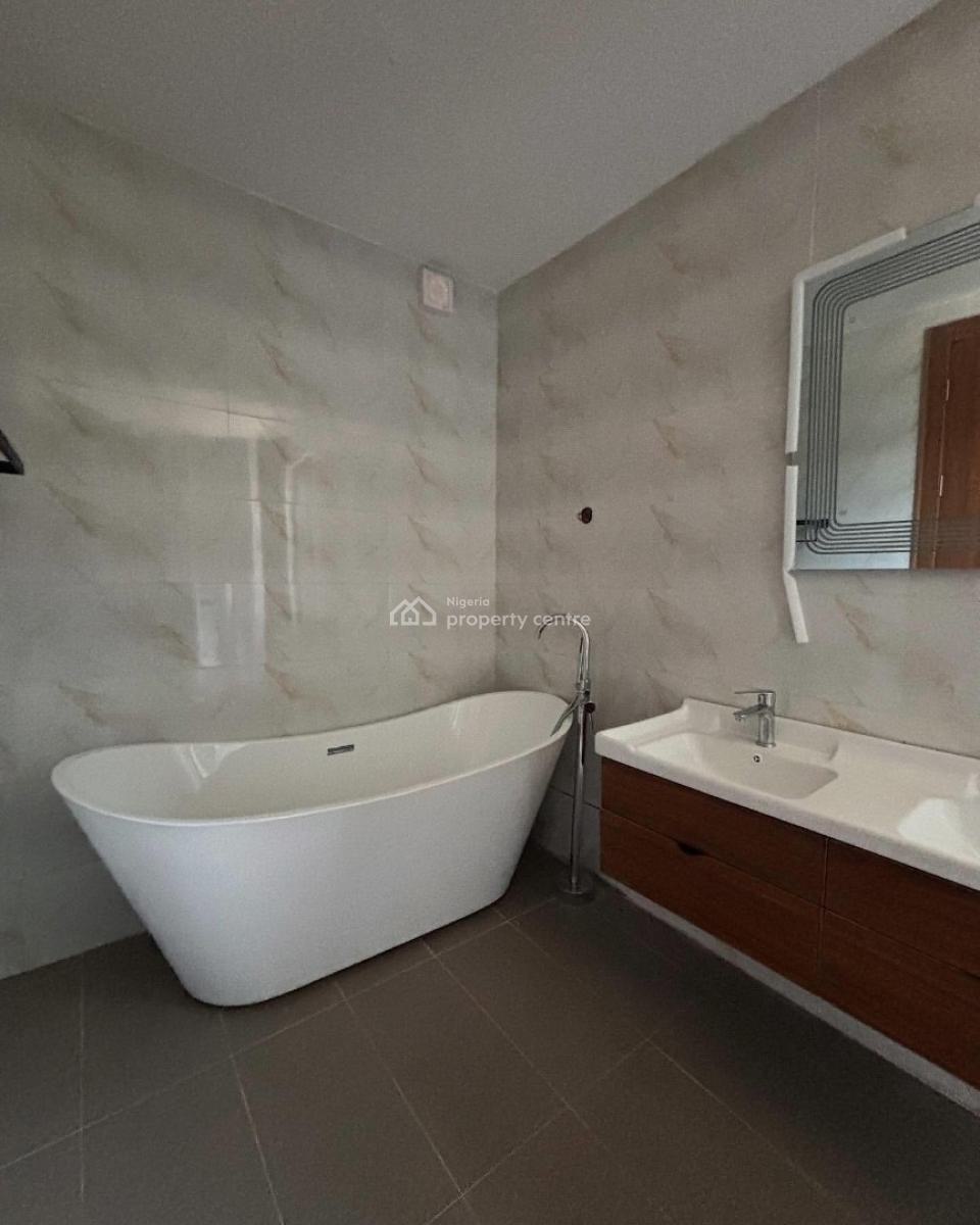 4-bedroom Semi-detached Duplex with Bq, Victoria Island (vi), Lagos, Semi-detached Duplex for Rent