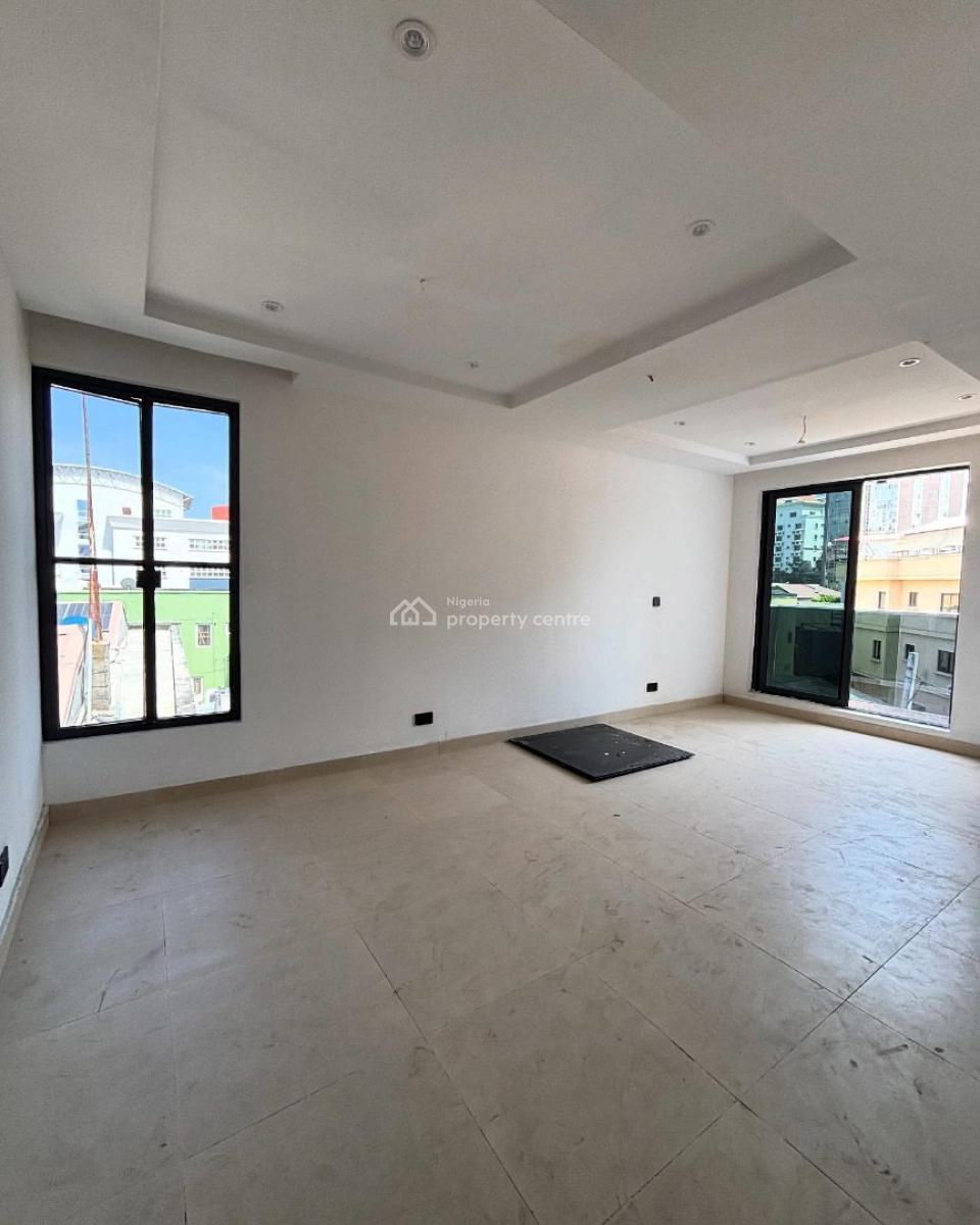 4-bedroom Semi-detached Duplex with Bq, Victoria Island (vi), Lagos, Semi-detached Duplex for Rent