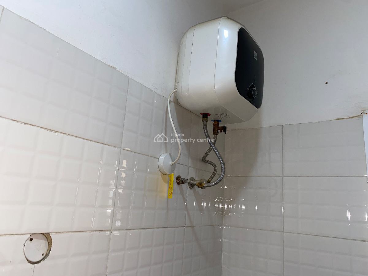 3 Bedroom Flat with Bq, Life Camp, Abuja, Flat / Apartment for Rent