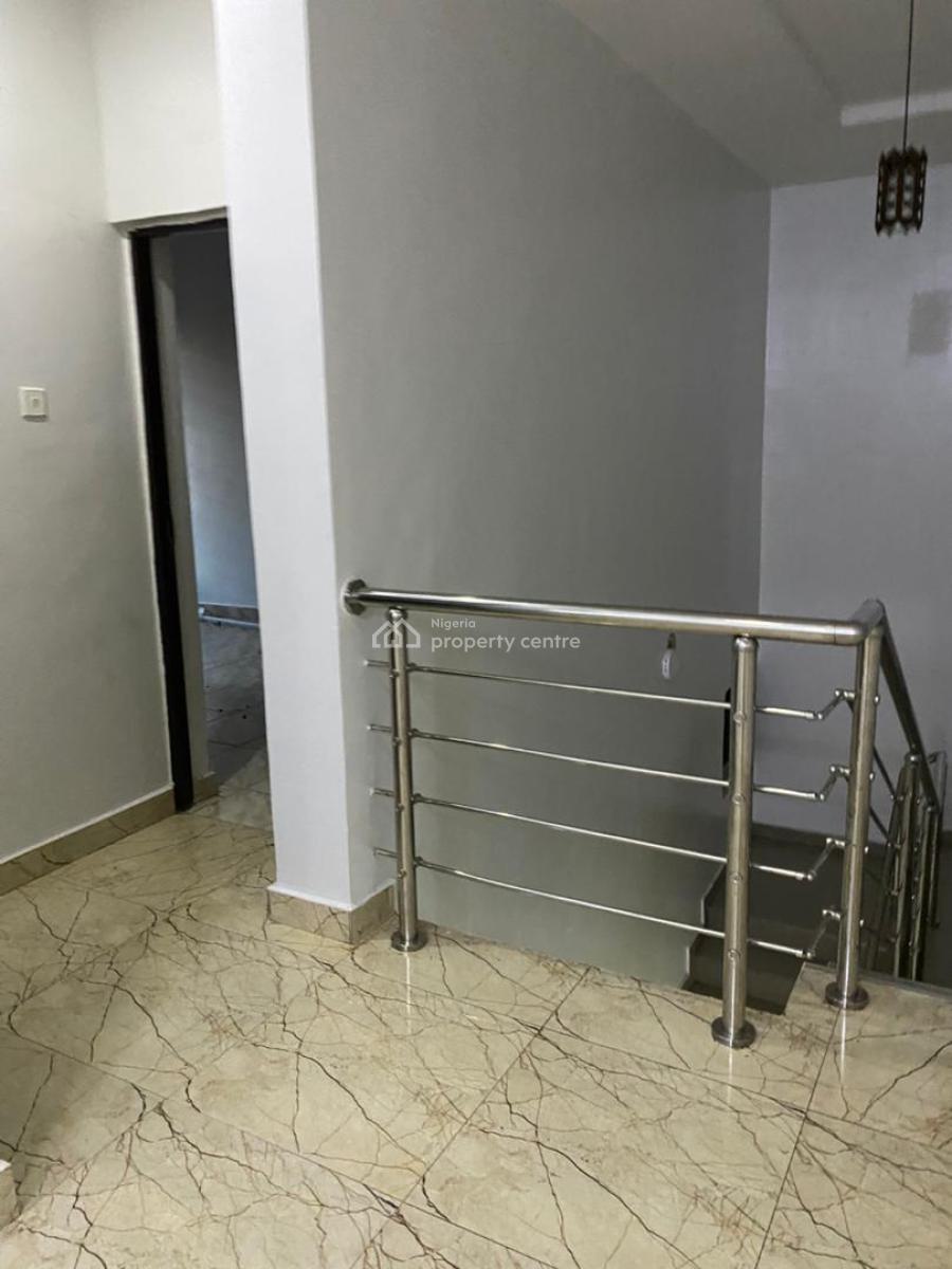 Luxury 4 Bedroom Semi-detached Duplex with Bq, Gateway Zone, Gra Phase 1, Magodo, Lagos, Semi-detached Duplex for Rent