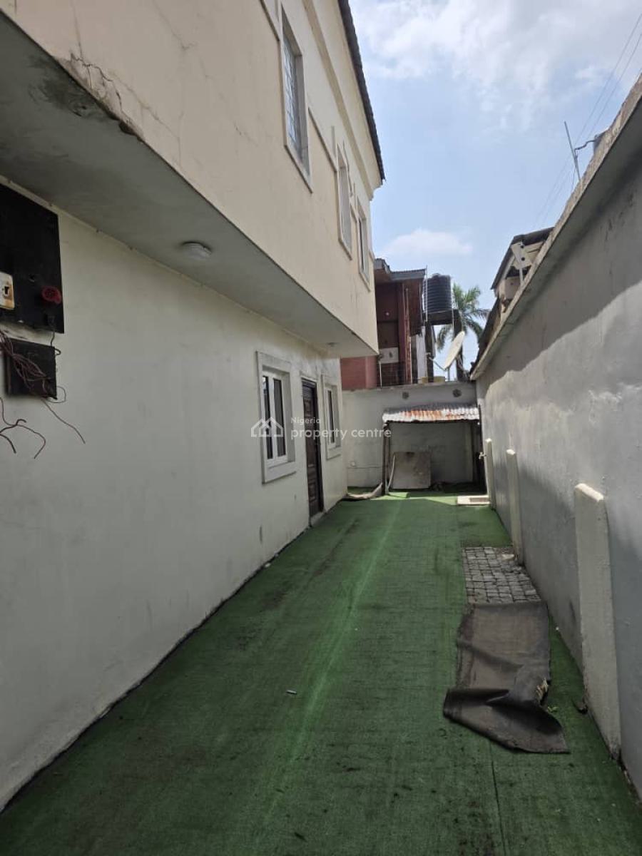 Well-maintained Modern 4-bedroom Semi-detached Duplex with a Bq, Adegoke Estate, Masha, Surulere, Lagos, Semi-detached Duplex for Sale