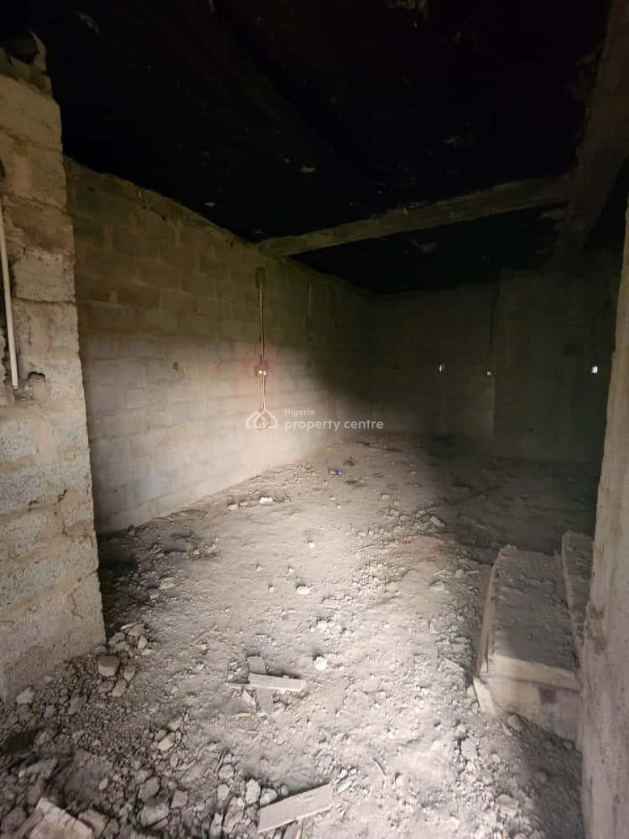 3bedroom En-suite Terrace Duplex Carcass, Close to Christland School, Apo, Abuja, Terraced Duplex for Sale