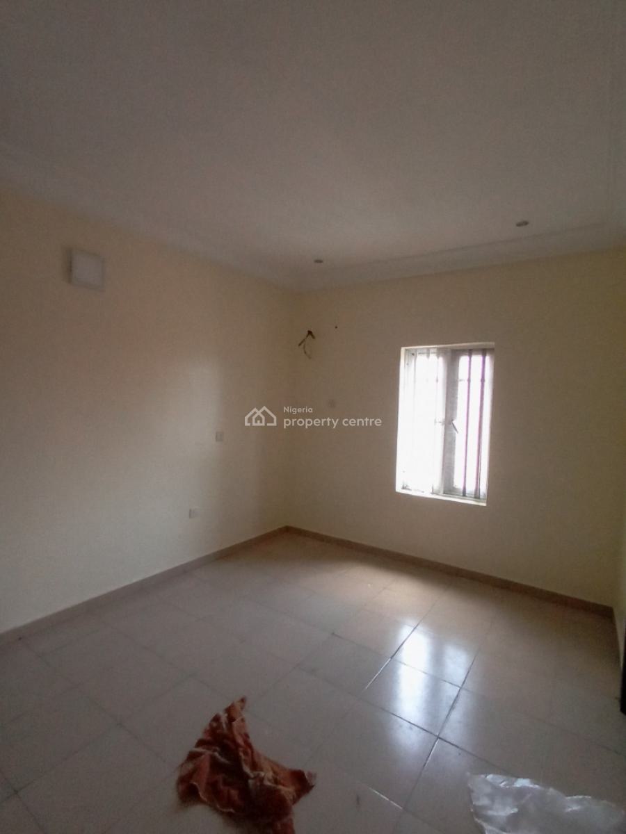 3 Bedroom Flat Upstairs, Off Mobil Road, Ajah, Lagos, Flat / Apartment for Rent