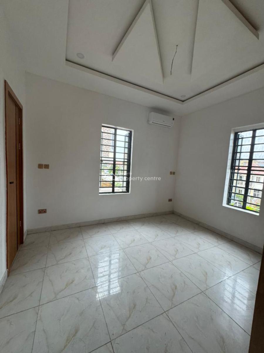 Luxury 2 Bedroom Apartment, New Road, Lekki Expressway, Lekki, Lagos, Flat / Apartment for Rent