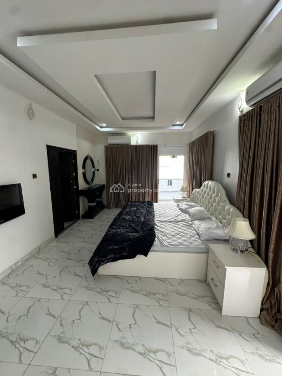 Fully Furnished Mini 2 Bedroom Penthouse, Ologolo, Lekki, Lagos, Flat / Apartment for Rent
