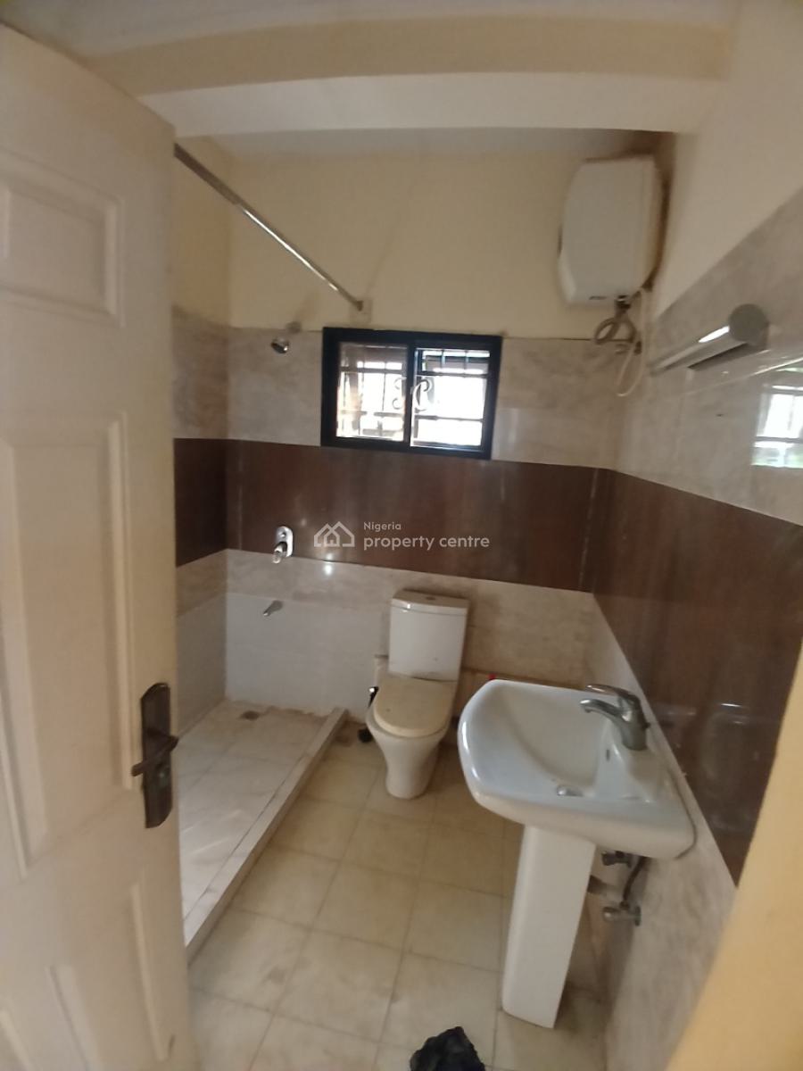 Newly Renovated 4 Bedroom Terace Duplex with Bq, Behind Cosa Church, Guzape District, Abuja, Terraced Duplex for Rent