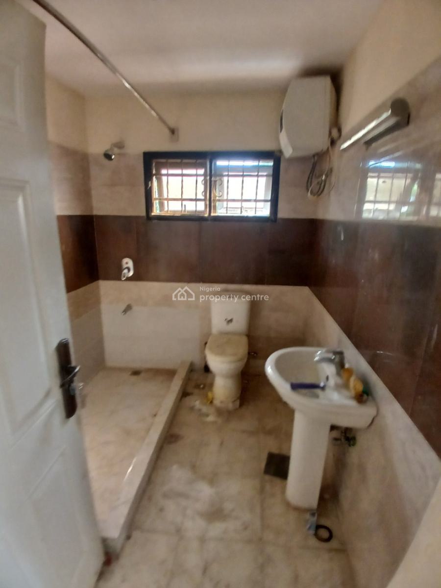 Newly Renovated 4 Bedroom Terace Duplex with Bq, Behind Cosa Church, Guzape District, Abuja, Terraced Duplex for Rent