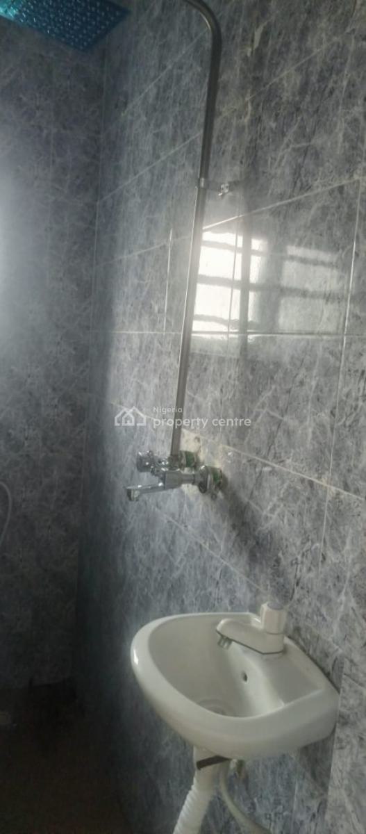 Newly Built Self-contained Upstairs with a Personal Prepaid, Malete (opposite Beachwood Estate), Imalete Alafia, Ibeju Lekki, Lagos, Self Contain (single Rooms) for Rent