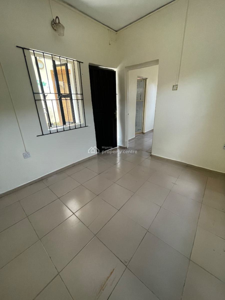 Newly Renovated 1 Bedroom Flat, Isokan Estate Off Harryman Block Bus Stop Osi, Ado-odo/ota, Ogun, Mini Flat (room and Parlour) for Rent