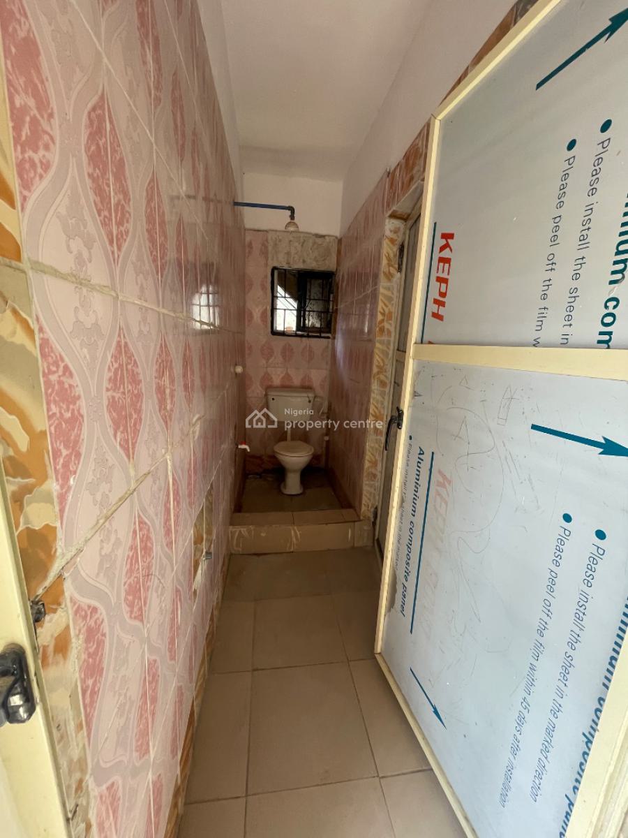 Newly Renovated 1 Bedroom Flat, Isokan Estate Off Harryman Block Bus Stop Osi, Ado-odo/ota, Ogun, Mini Flat (room and Parlour) for Rent