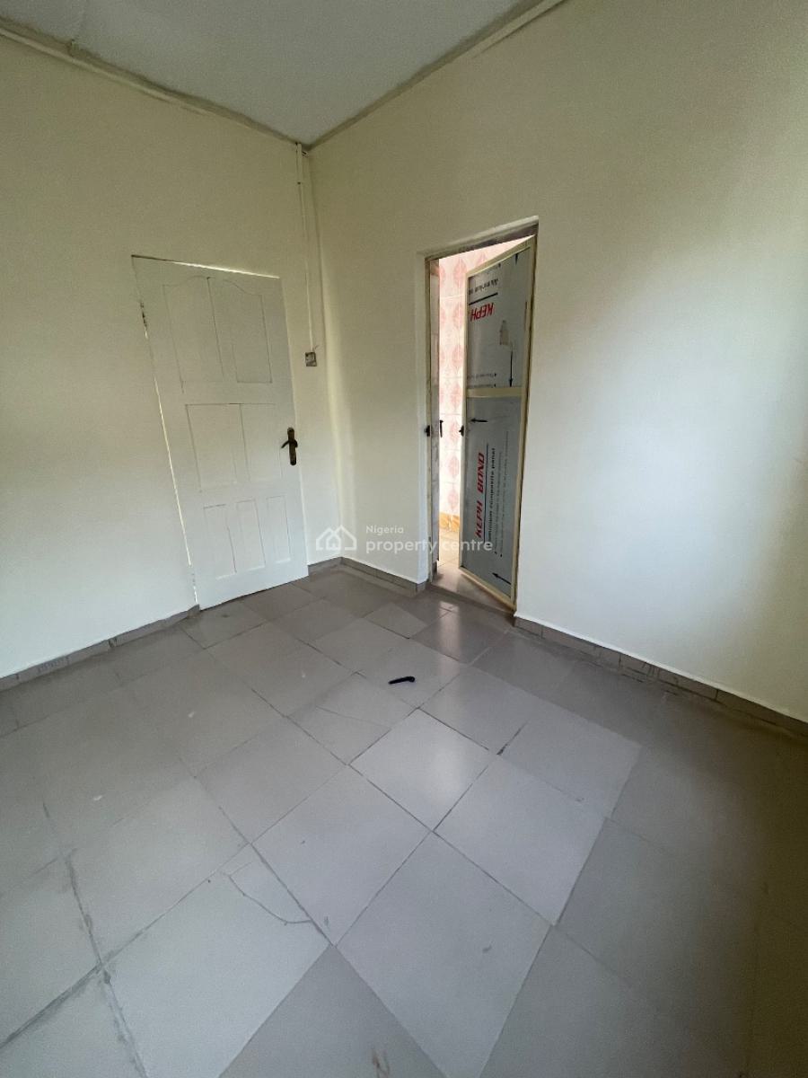 Newly Renovated 1 Bedroom Flat, Isokan Estate Off Harryman Block Bus Stop Osi, Ado-odo/ota, Ogun, Mini Flat (room and Parlour) for Rent