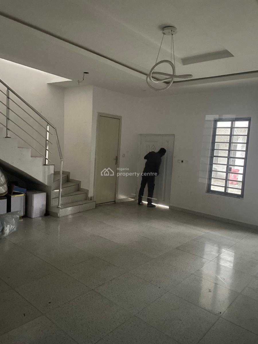 Spacious Nice 4 Bedroom Terrace, Orchid, Lekki, Lagos, House for Rent